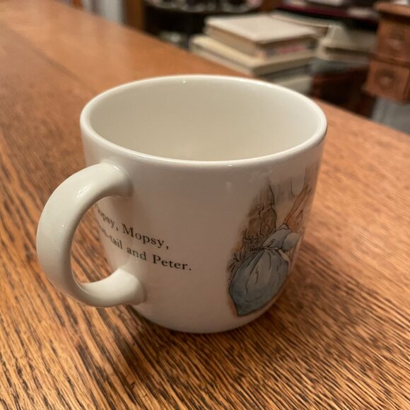 Vintage Wedgwood Peter Rabbit Two-Handled Bone China Coffee Cup Mug - Picture 3 of 7